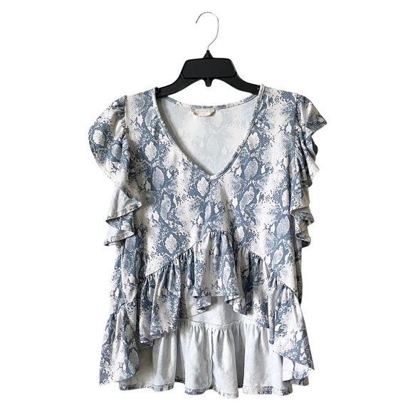 Altar’d State Top Women's Size XS Blue Snakeskin Print V-Neck Ruffle Hi-Low Hem - Picture 2 of 5